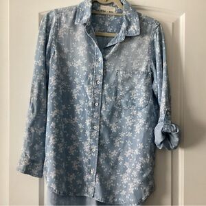 Side Stitch Blue and White Floral Shirt